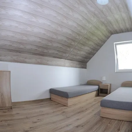 Hibiskus - Letniskowe Jastrzębia Góra