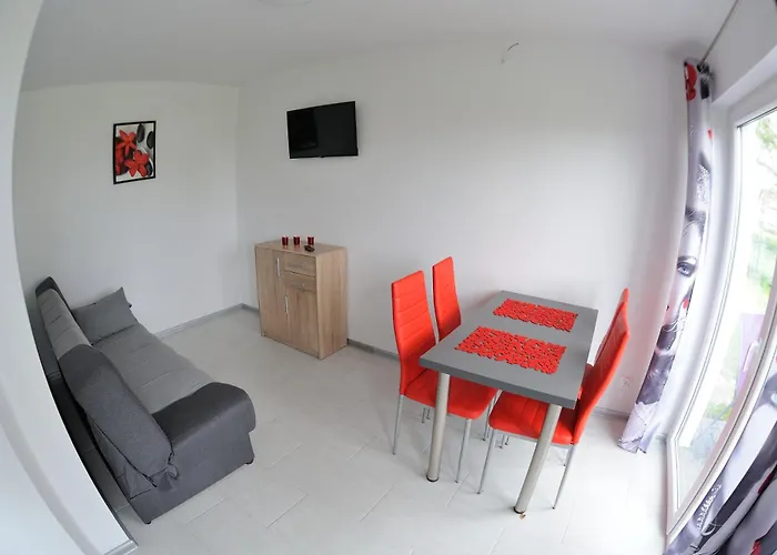 Hibiskus - Letniskowe * Jastrzebia Gora